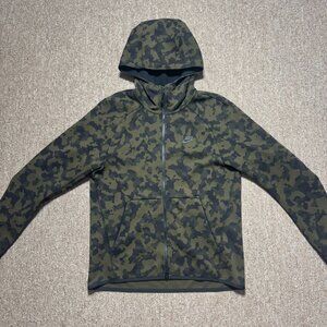 Nike Sportswear NSW Tech Fleece Pack Camo Full Zip Hoodie CJ5975-222 Mens Medium